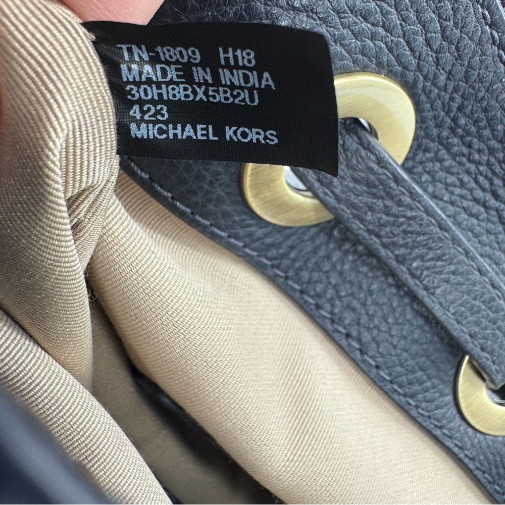 Michael Kors Junie Backpack Admiral Optic‎ White Leather Blue Bag - Picture 12 of 14